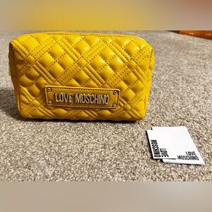 Love Moschino AUTHENTIC Mustard Quilted Women's Beauty Cosmetic Bag. NWT.